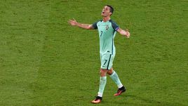 Среда. Лион. Португалия - Уэльс - 2:0. Эмоции Криштиану РОНАЛДУ.