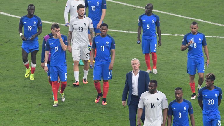 Дидье ДЕШАМ и его команда. Фото AFP Дидье ДЕШАМ и его команда. Фото AFP