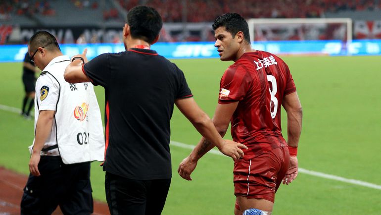 ХАЛК уехал в Китай, уже забил гол и получил травму. Фото AFP ХАЛК уехал в Китай, уже забил гол и получил травму. Фото AFP