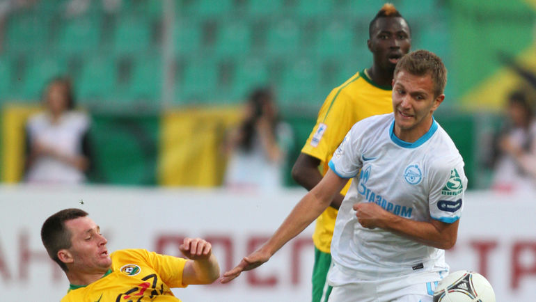 Доменико КРИШИТО знает, каково это играть против Ласины ТРАОРЕ (на заднем плане). Фото Виталий ТИМКИВ Доменико КРИШИТО знает, каково это играть против Ласины ТРАОРЕ (на заднем плане). Фото Виталий ТИМКИВ