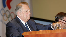 Виталий СМИРНОВ призван помочь олимпийскому спорту России.