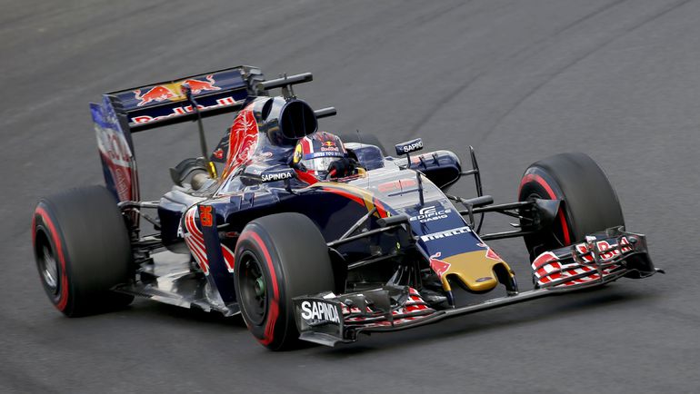 Сегодня. Хунгароринг. Даниил КВЯТ. Фото REUTERS Сегодня. Хунгароринг. Даниил КВЯТ. Фото REUTERS