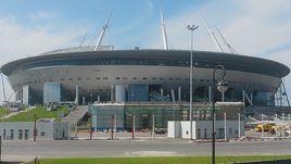 Понедельник. Санкт-Петербург. Стадион на Крестовском.