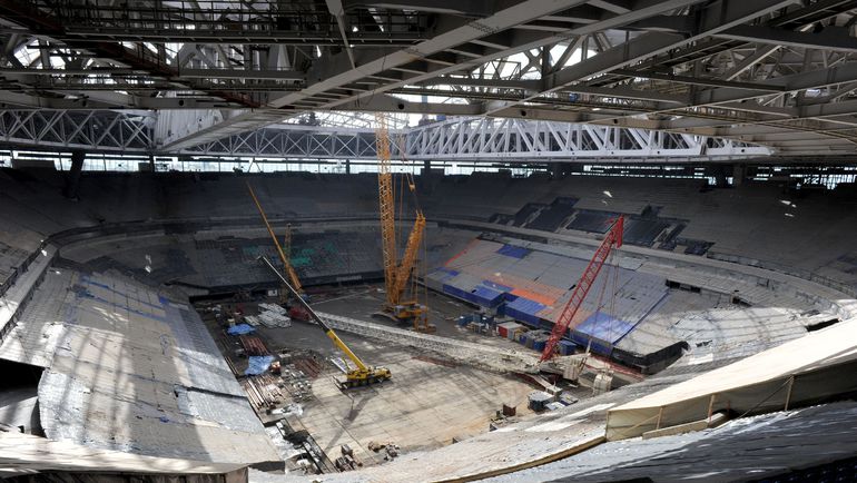 Апрель. Стадион на Крестовском внутри. Фото AFP Апрель. Стадион на Крестовском внутри. Фото AFP