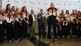 Сегодня. Шереметьево. Проводы олимпийской сборной России на Олимпиаду в Рио-де-Жанейро. Сергей ТЕТЮХИН.