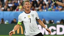 Бастиан ШВАЙНШТАЙГЕР.