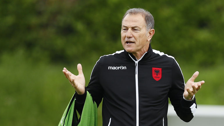 Главный тренер сборной Албании Джанни Де БЬЯЗИ. Фото REUTERS Главный тренер сборной Албании Джанни Де БЬЯЗИ. Фото REUTERS