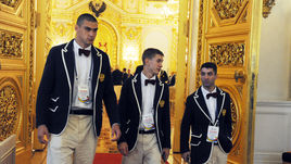 Российские боксеры Евгений ТИЩЕНКО, Виталий ДУНАЙЦЕВ, Миша АЛОЯН.