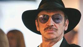 Михаил Боярский: "Егорян наказала бы не только Миледи, но и всех гвардейцев с Рошфором"