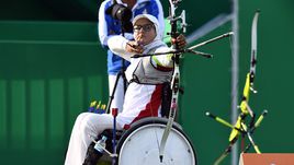 История иранской лучницы на коляске