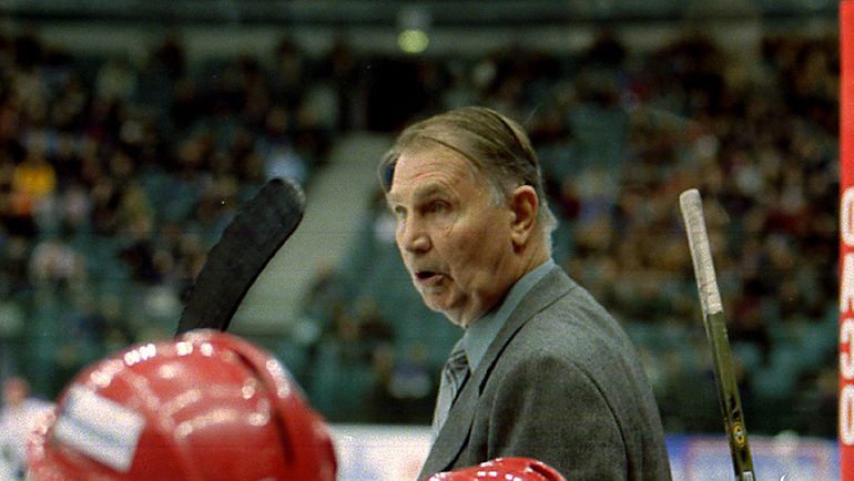 Виктор ТИХОНОВ. Фото Вячеслав ЕВДОКИМОВ Виктор ТИХОНОВ. Фото Вячеслав ЕВДОКИМОВ