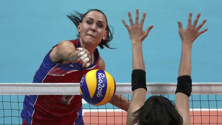 Сегодня. Рио-де-Жанейро. Россия - Япония - 3:0. В атаке Наталья ГОНЧАРОВА. Фото REUTERS Сегодня. Рио-де-Жанейро. Россия - Япония - 3:0. В атаке Наталья ГОНЧАРОВА. Фото REUTERS