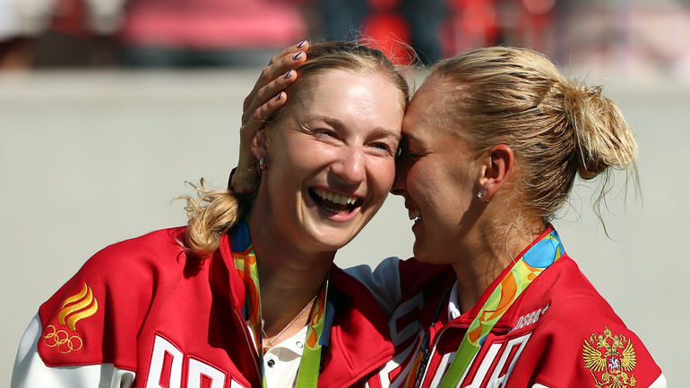 Екатерина МАКАРОВА (слева) и Елена ВЕСНИНА. Фото REUTERS Екатерина МАКАРОВА (слева) и Елена ВЕСНИНА. Фото REUTERS