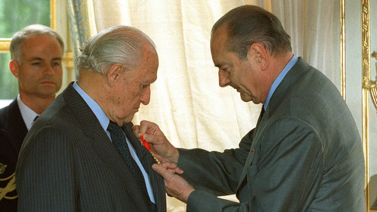 1998 год. Жоау АВЕЛАНЖ и президент Франции Жак ШИРАК. Фото REUTERS 1998 год. Жоау АВЕЛАНЖ и президент Франции Жак ШИРАК. Фото REUTERS