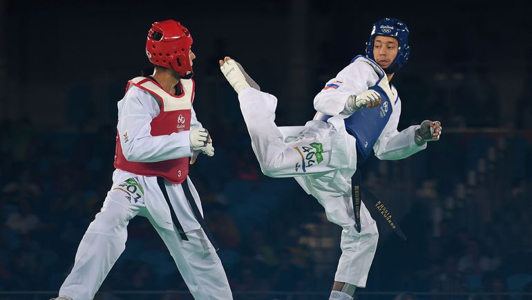 Сегодня. Рио-де-Жанейро. Ахмад АБУГАУШ и Алексей ДЕНИСЕНКО. Фото AFP Сегодня. Рио-де-Жанейро. Ахмад АБУГАУШ и Алексей ДЕНИСЕНКО. Фото AFP