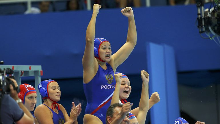 Реакция российской скамейки на гол на последних секундах. Фото REUTERS Реакция российской скамейки на гол на последних секундах. Фото REUTERS