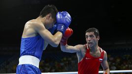 Сегодня. Рио-де-Жайнеро. Миша АЛОЯН (справа) против Ху ЦЗЯНЬГУАНЯ.