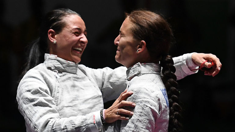 Яна ЕГОРЯН и Софья ВЕЛИКАЯ. Фото AFP Яна ЕГОРЯН и Софья ВЕЛИКАЯ. Фото AFP