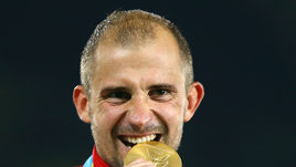 Суббота. Рио-де-Жанейро. Александр ЛЕСУН и его золотая олимпийская медаль.