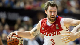 Среда. Санкт-Петербург. Россия - Финляндия - 80:62. С мячом Сергей КАРАСЕВ.