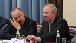 Валерий ГАЗЗАЕВ и Олег РОМАНЦЕВ.