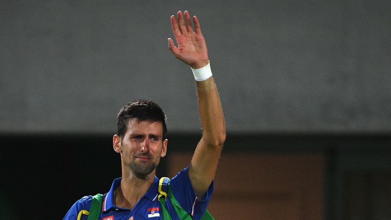 Новак ДЖОКОВИЧ в Рио попрощался с олимпийской мечтой со слезами на глазах. Фото AFP Новак ДЖОКОВИЧ в Рио попрощался с олимпийской мечтой со слезами на глазах. Фото AFP