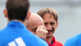 Пятница. Химки. Тренировка сборной России. Станислав ЧЕРЧЕСОВ крестится.