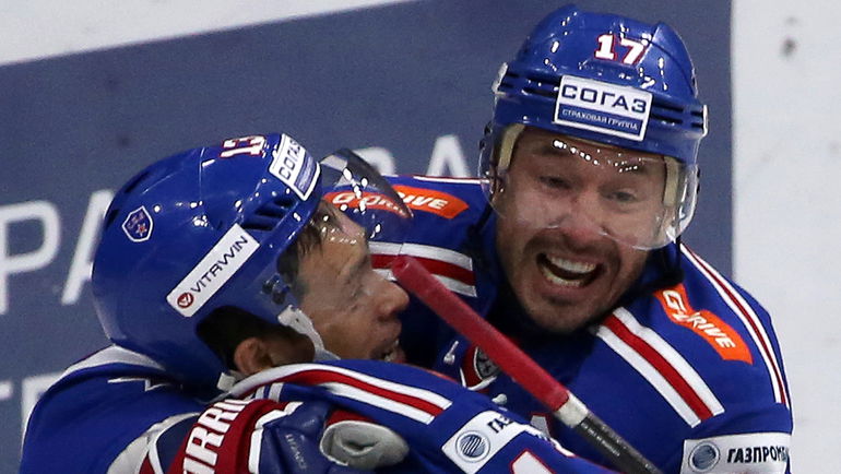 Павел ДАЦЮК (слева) и Илья КОВАЛЬЧУК. Фото Александр ДЕМЬЯНЧУК, ТАСС Павел ДАЦЮК (слева) и Илья КОВАЛЬЧУК. Фото Александр ДЕМЬЯНЧУК, ТАСС