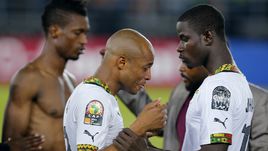 Андре АЙЮ и Джонатан МЕНСА.