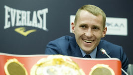 Эдуард ТРОЯНОВСКИЙ.