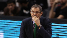 Главный тренер сборной России Сергей БАЗАРЕВИЧ.