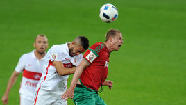 РОМУЛУ может сыграть в ближайшем дерби, а Дмитрий ТАРАСОВ - нет.