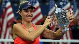 Суббота. Нью-Йорк. Ангелик КЕРБЕР.