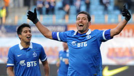 Ноябрь 2014 года. Динамовцы Кевин КУРАНЬИ и Кристиан НОБОА (слева).