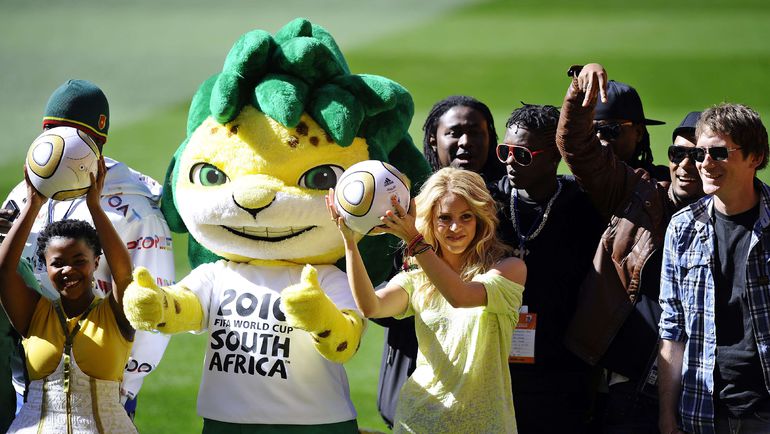 Леопард Закуми (ЮАР, 2010). Фото REUTERS Леопард Закуми (ЮАР, 2010). Фото REUTERS