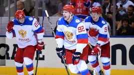 Понедельник. Торонто. Северная Америка - Россия - 3:4. Евгений КУЗНЕЦОВ (№92) наконец-таки забил.