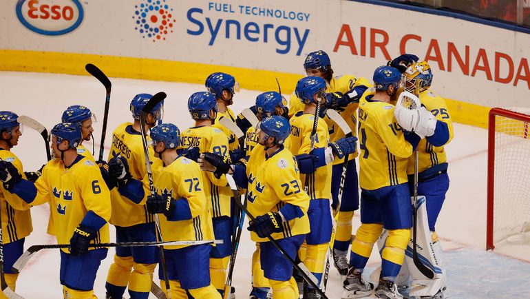 Шведы уже сегодня могут гарантировать себе плей-офф. Фото REUTERS Шведы уже сегодня могут гарантировать себе плей-офф. Фото REUTERS