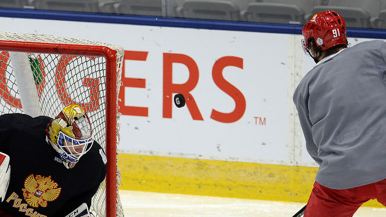 Сегодня. Торонто. Сергей БОБРОВСКИЙ и Владимир ТАРАСЕНКО. Фото ФХР Сегодня. Торонто. Сергей БОБРОВСКИЙ и Владимир ТАРАСЕНКО. Фото ФХР