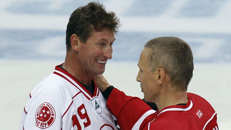 2012 год. Уэйн ГРЕТЦКИ и Игорь ЛАРИОНОВ. Фото REUTERS 2012 год. Уэйн ГРЕТЦКИ и Игорь ЛАРИОНОВ. Фото REUTERS