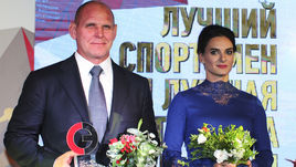 "СЭ" наградил лучших спортсменов 25-летия