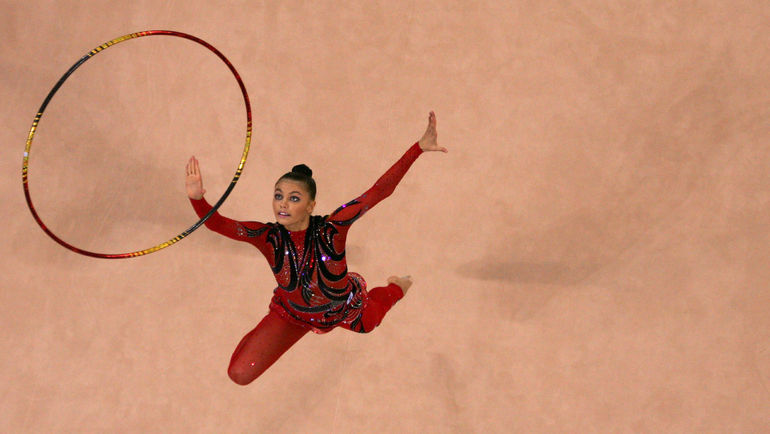 2004 год. Алина КАБАЕВА на Олимпиаде в Афинах. Фото AFP 2004 год. Алина КАБАЕВА на Олимпиаде в Афинах. Фото AFP