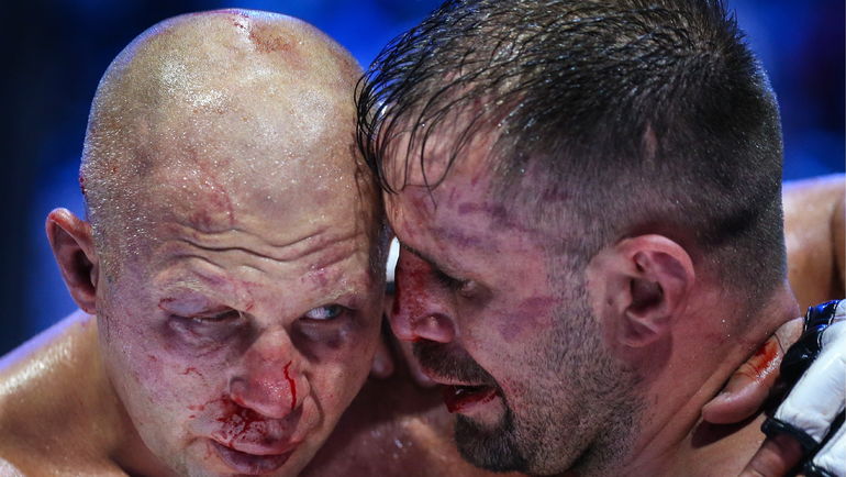 18 июня. Санкт-Петербург. Федор ЕМЕЛЬЯНЕНКО и Фабио МАЛЬДОНАДО. Фото Валерий ШАРИФУЛИН, ТАСС 18 июня. Санкт-Петербург. Федор ЕМЕЛЬЯНЕНКО и Фабио МАЛЬДОНАДО. Фото Валерий ШАРИФУЛИН, ТАСС