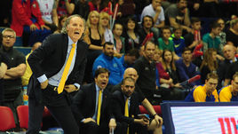 Душко ИВАНОВИЧ.