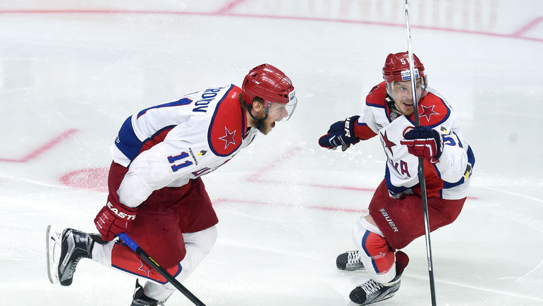 Сергей АНДРОНОВ и Антти ПИЛЬСТРЕМ. Фото photo.khl.ru Сергей АНДРОНОВ и Антти ПИЛЬСТРЕМ. Фото photo.khl.ru