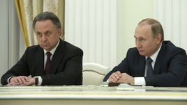 Владимир ПУТИН и Виталий МУТКО (слева).