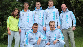 Изабель КНАУТЕ (крайняя слева) и Рето БУРГЕРМАЙСТЕР (крайний справа).