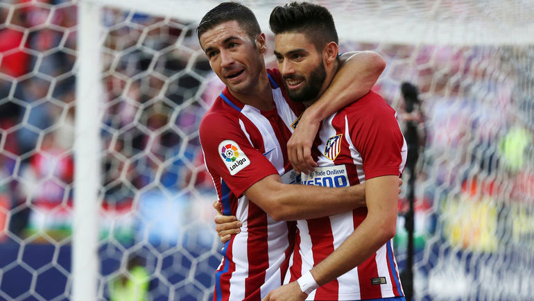 ГАБИ (слева) и оформивший хет-трик Янник ФЕРРЕЙРА КАРРАСКО. Фото REUTERS ГАБИ (слева) и оформивший хет-трик Янник ФЕРРЕЙРА КАРРАСКО. Фото REUTERS