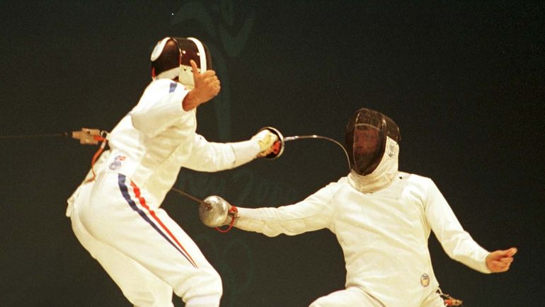 Павел КОЛОБКОВ (справа). Фото Андрей ГОЛОВАНОВ и Сергей КИВРИН Павел КОЛОБКОВ (справа). Фото Андрей ГОЛОВАНОВ и Сергей КИВРИН