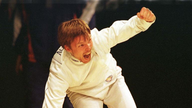 Павел КОЛОБКОВ - олимпийский чемпион-2000! Павел КОЛОБКОВ - олимпийский чемпион-2000!