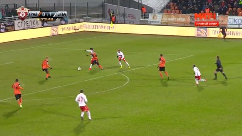 Незасчитанный гол Лоренсо МЕЛЬГАРЕХО. Незасчитанный гол Лоренсо МЕЛЬГАРЕХО.